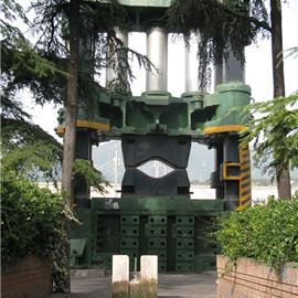 La grande pressa di Terni nella sua attuale collocazione / 4