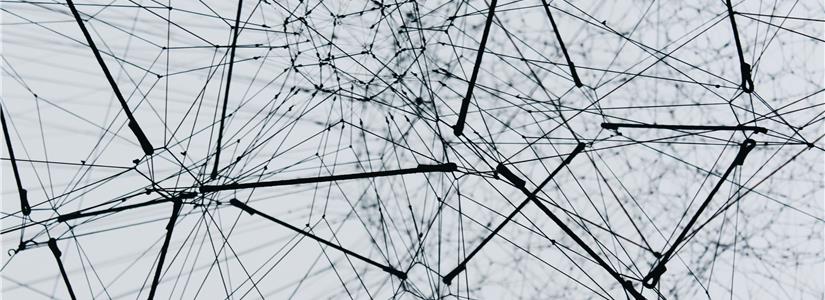 Le reti immateriali che tengono insieme la città che vogliamo